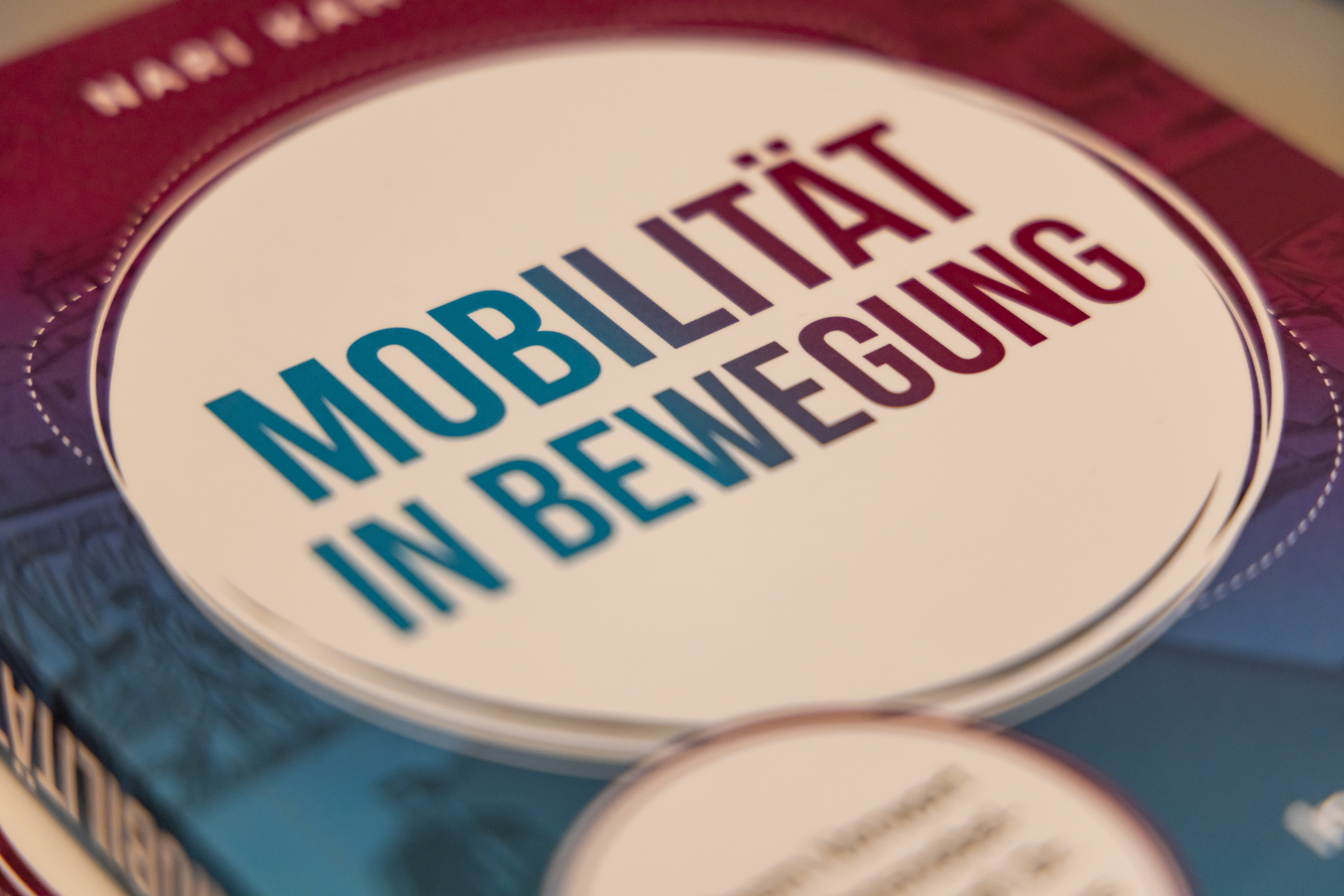 Nahaufnahme des Titels des Buches "Mobilität in Bewegung"